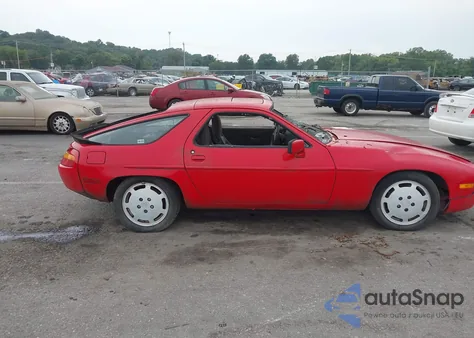 1985 Porsche 928 S z USA, uszkodzony, nr VIN WP0JB0923FS861110